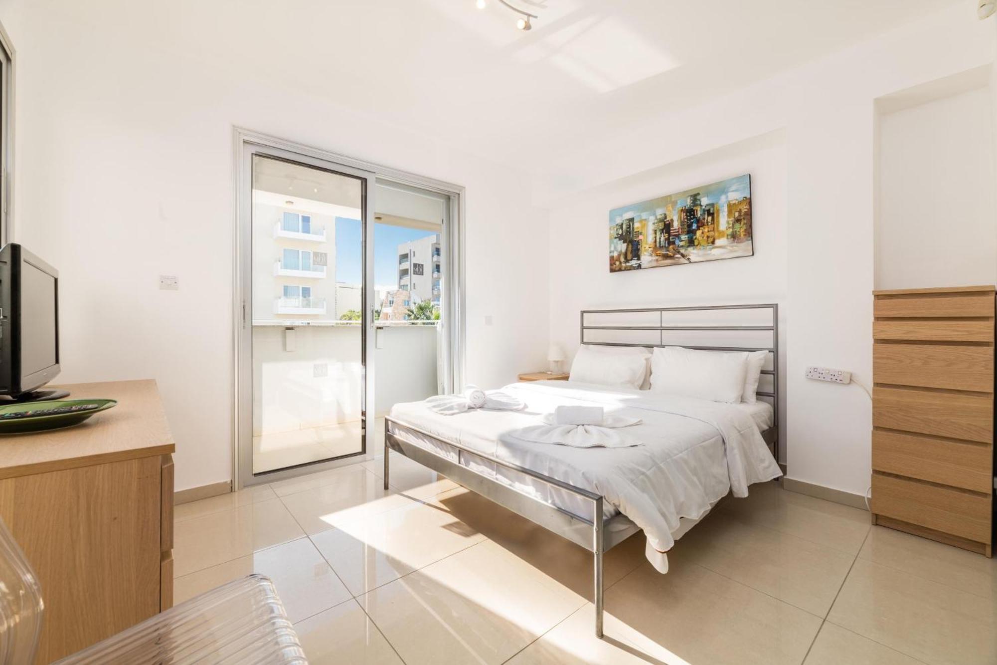 Silver Sands Penthouse โปรทาราส ภายนอก รูปภาพ